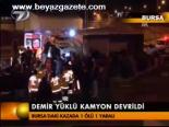 Demir Yüklü Kamyon Devrildi