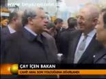 Çay İçen Bakan