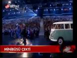Minibüsü Çekti