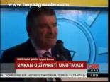 Bakan O Ziyareti Unutmadı