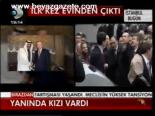 İlk Kez Evinden Çıktı