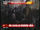 Din Adamları Birbirine Girdi