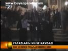 Papazların Kilise Kavgası