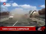Kafa Kafaya Çarpıştılar