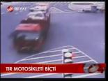 Tır Motosikleti Biçti
