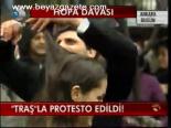 Traş'la Protesto Edildi