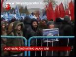 Adliye Önü Miting Alanı Gibi