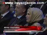 Beyaz Coşturdu