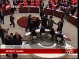 Bdp'li Sakık Ak Partili Vekili Yumrukladı