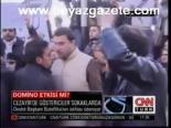 Cezayir'de Göstericiler Sokaklarda