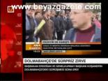 Cezayir'de Göstericiler Meydanda