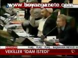 İran Ayakta