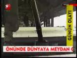 Altın Ve Fırtına Fırladı