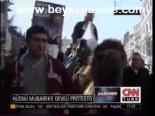 Mübarek'e Develi Protesto