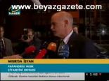 Papandreu Mısır Ziyaretini Erteledi