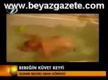 Bebeğin Küvet Keyfi