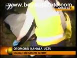 Otomobil Kanala Uçtu