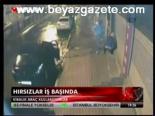 Hırsızlar İş Başında