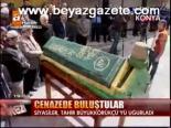 Cenazede Buluştular