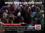 Kaddafi Yandaşları Saldırıya Geçti