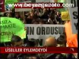 Liseliler Eylemdeydi