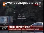Tarihi Köprüye Avize