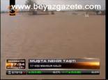 Muş'ta Nehir Taştı