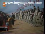 Meclis'e Saray Makyajı