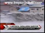 tsunami - Japonya Yaralarını Sarıyor Videosu