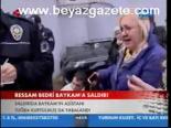 Ressam Bedri Baykam'a Saldırı