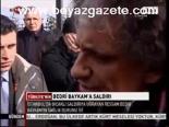 Bedri Baykam'a Saldırı