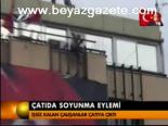 Çatıda Soyunma Eylemi