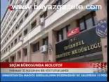 Seçim Bürosunda Molotof