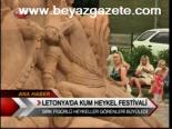 Letonya'da Kum Heykel Festivali