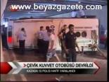 Çevik Kuvvet Otobüsü Devrildi