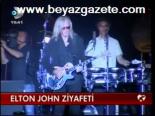 Elton John Ziyafeti
