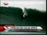 Peru'da Dev Dalga Sörfü