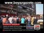 Mısırlılar İsrail Büyükelçiliğine Girdi