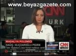 Madalya Polemiği