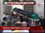 Rusya Protesto Edildi