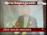 Zirve Işıklar Arasında