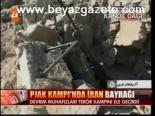 Pjak Kampı'nda İran Bayrağı