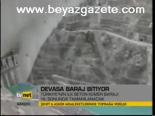 Devasa Baraj Bitiyor