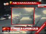 Otomobilin Kapısnı Çaldı