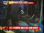 İett Otobüsü Molotofların Hedefi