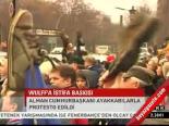 Wulff'a İstifa Baskısı