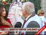 turk bobrek vakfi - Cadde'de dev şeker kavanozu Videosu