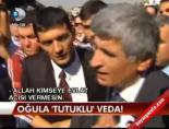 fatih hilmioglu - Oğula 'tutuklu' veda Videosu