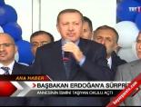 van depremi - Başbakan Erdoğan'a sürpriz Videosu