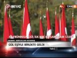 cumhuriyet bayrami - Gül eşiyle birlikte geldi Videosu